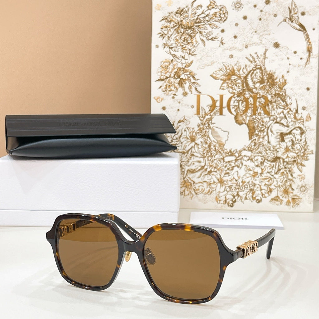 Dior Treasure S1F Sunglasses product image 4, provided for visual reference and product detail review