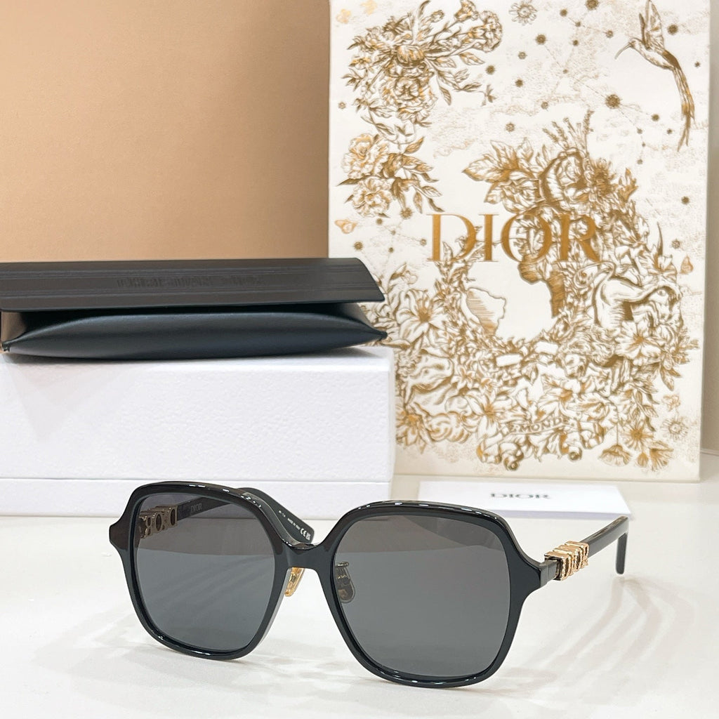 Dior Treasure S1F Sunglasses product image 11, provided for visual reference and product detail review