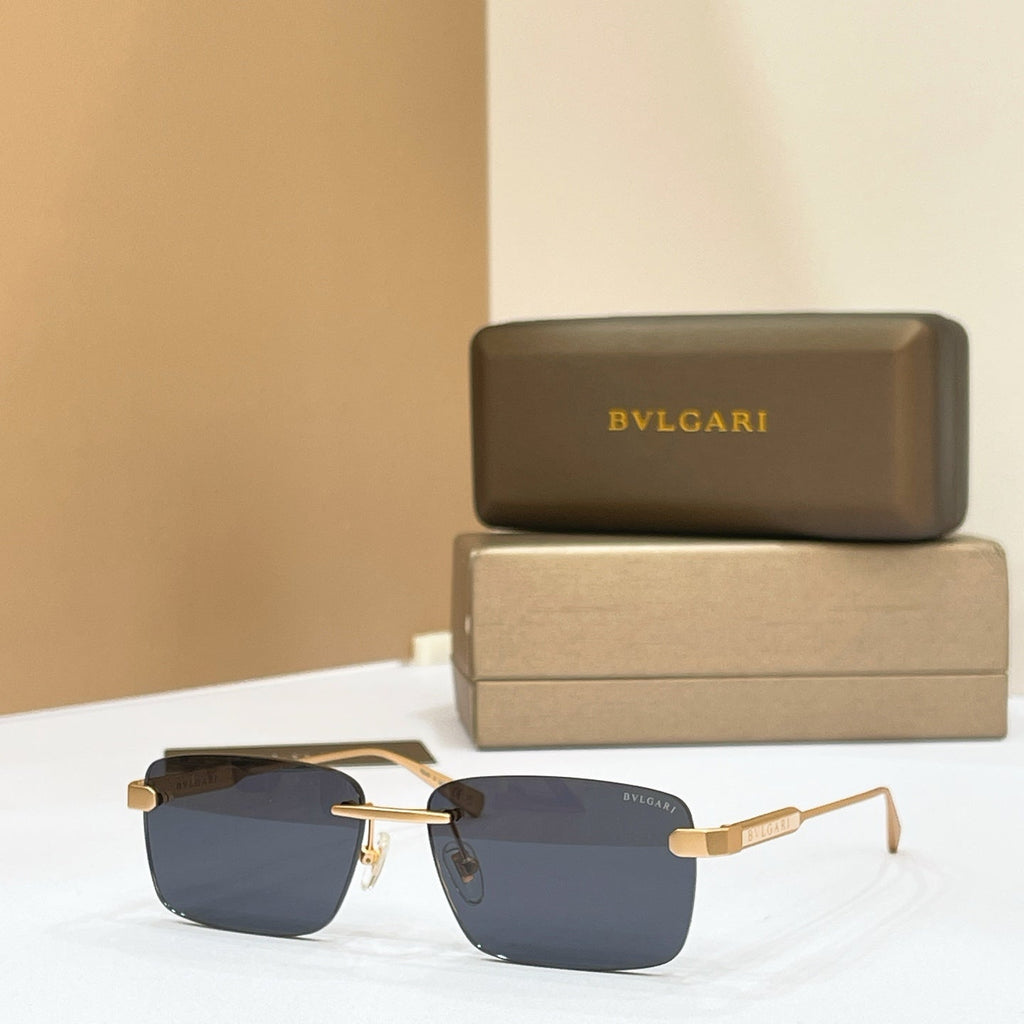 Bvlgari BV40062U Sunglasses product image 3, provided for visual reference and product detail review