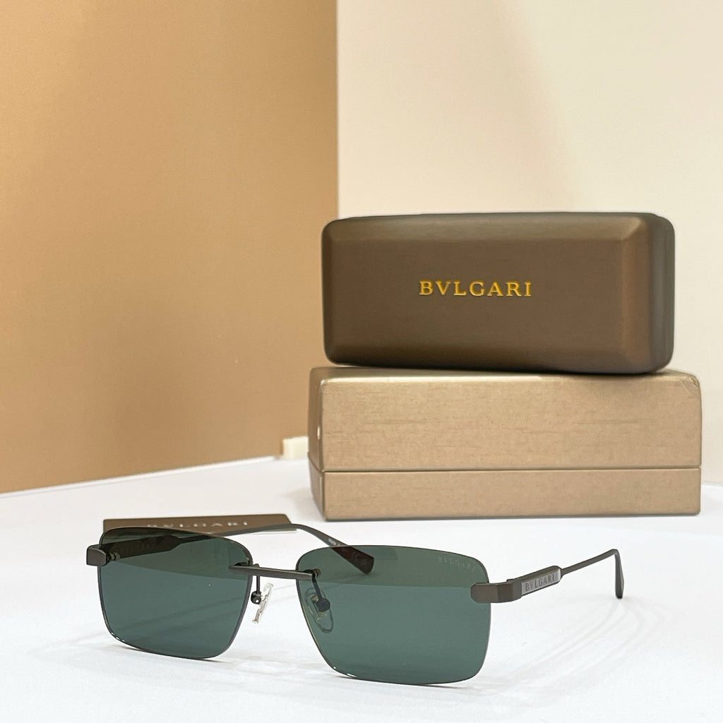 Bvlgari BV40062U Sunglasses product image 5, provided for visual reference and product detail review