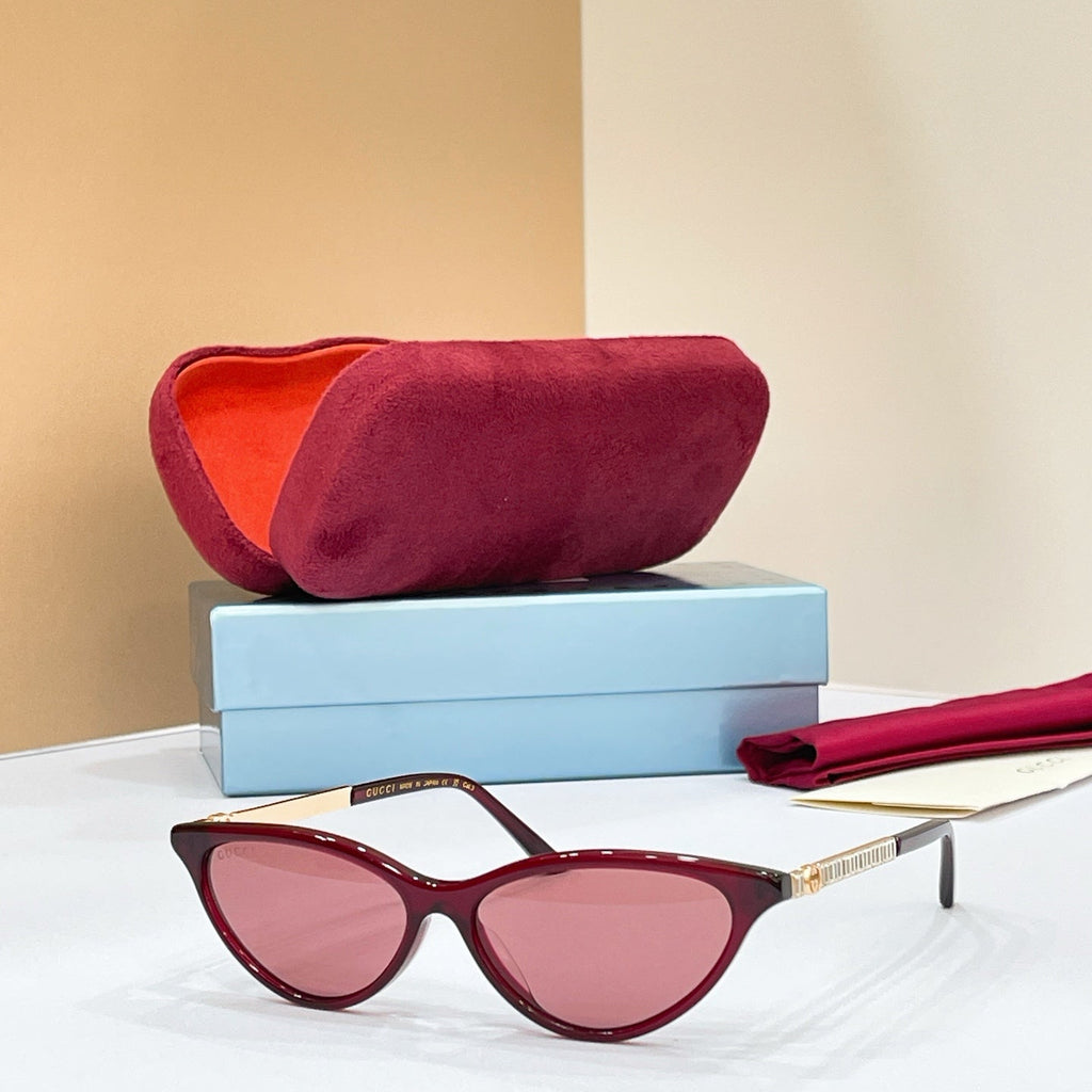 Gucci GG2211S Sunglasses product image 4, provided for visual reference and product detail review