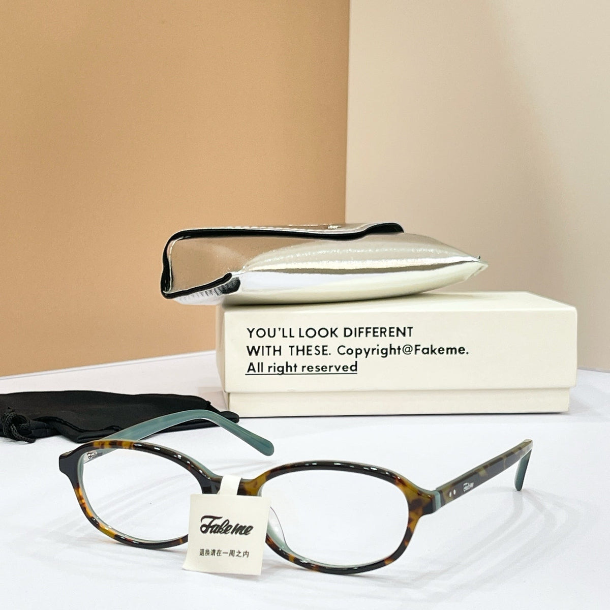 Fakeme Saint Sunglasses product image 6, provided for visual reference and product detail review