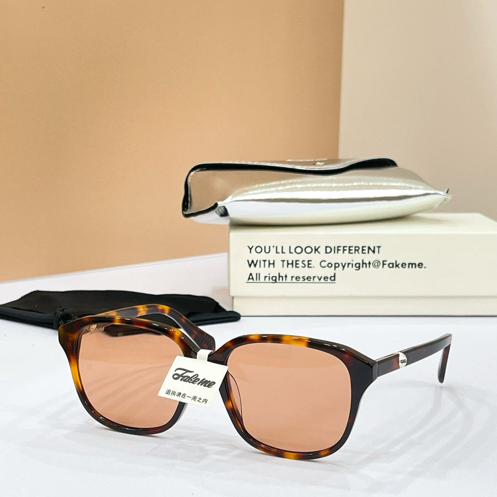 Fakeme Saint Sunglasses product image 1, provided for visual reference and product detail review