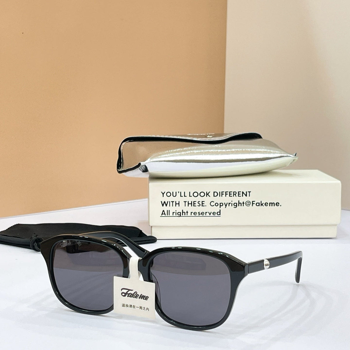 Fakeme Saint Sunglasses product image 2, provided for visual reference and product detail review