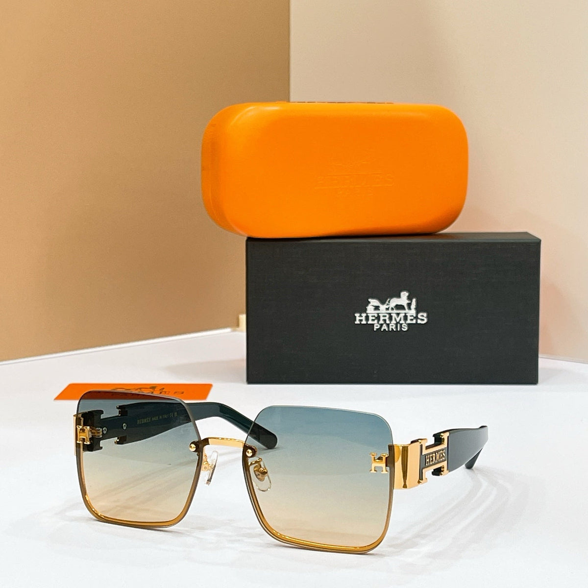 Hermes H8021 Eyeglass Frames product image 3, provided for visual reference and product detail review