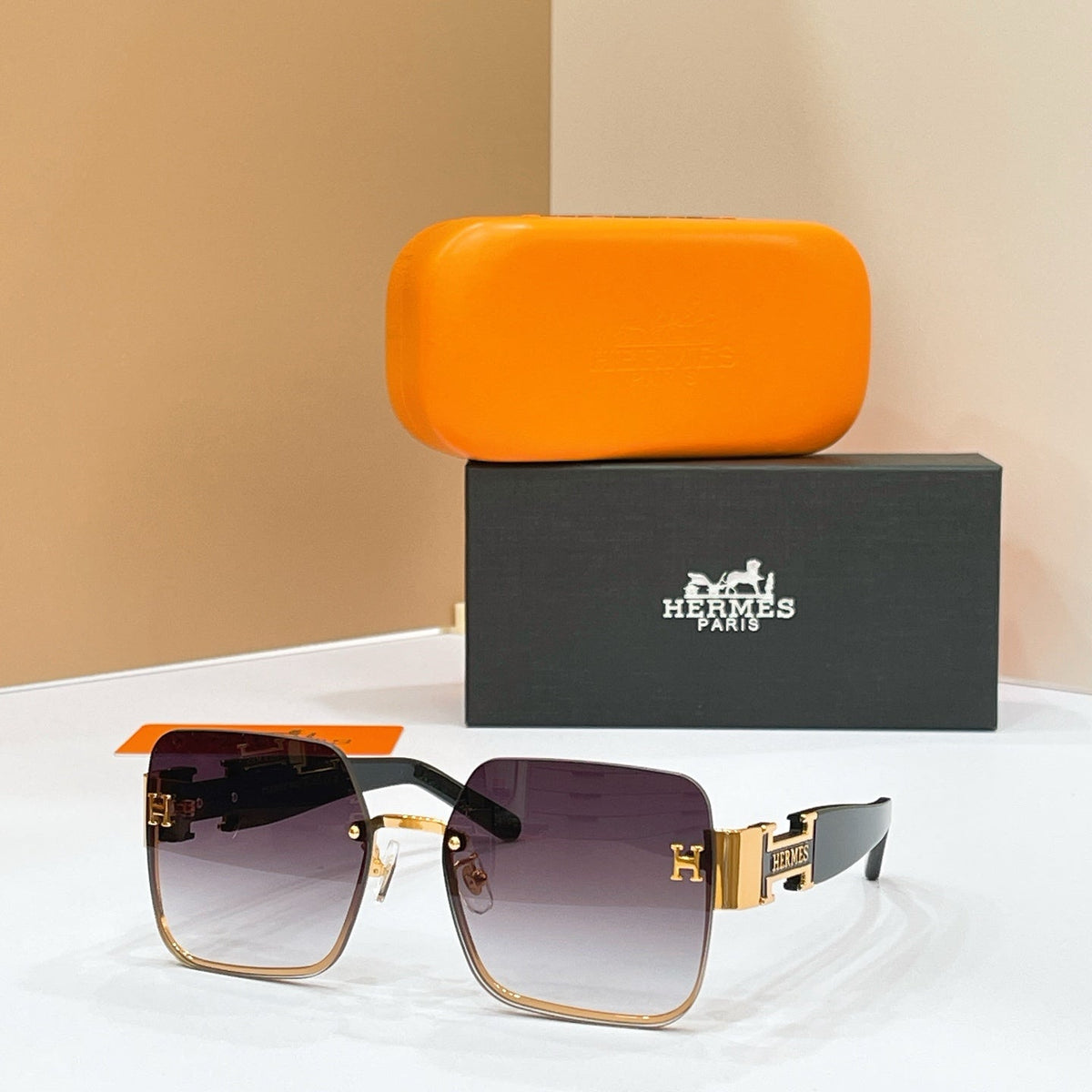 Hermes H8021 Eyeglass Frames product image 7, provided for visual reference and product detail review
