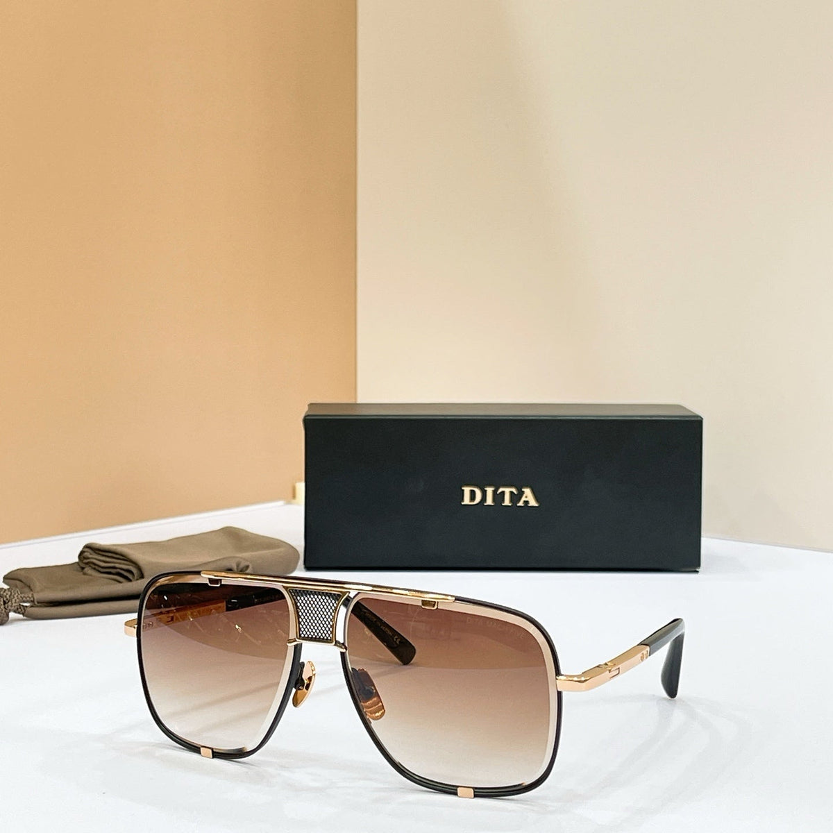 DITA DRX-2087 Sunglasses product image 1, provided for visual reference and product detail review