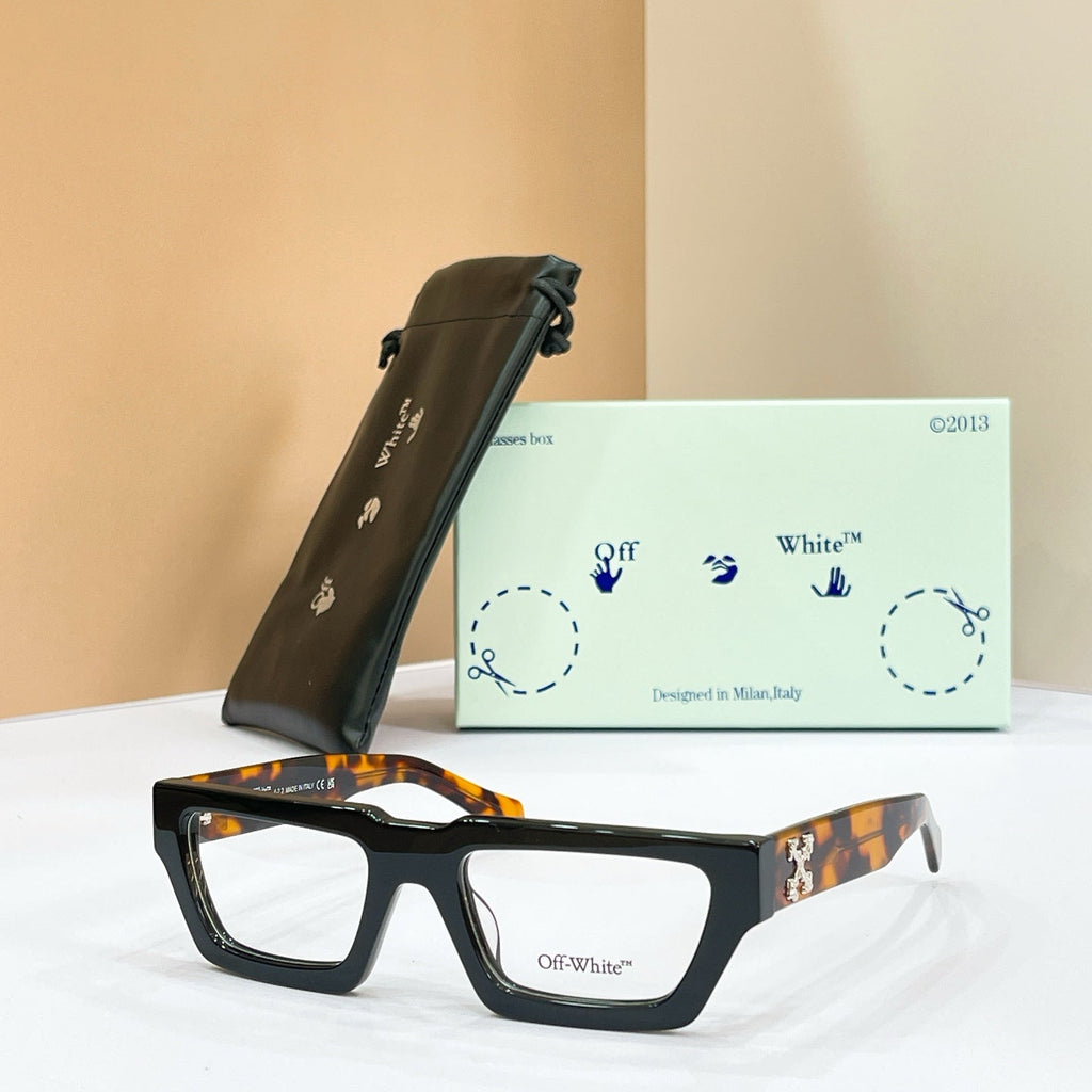 Off-White Oer 1002 Sunglasses product image 10, provided for visual reference and product detail review