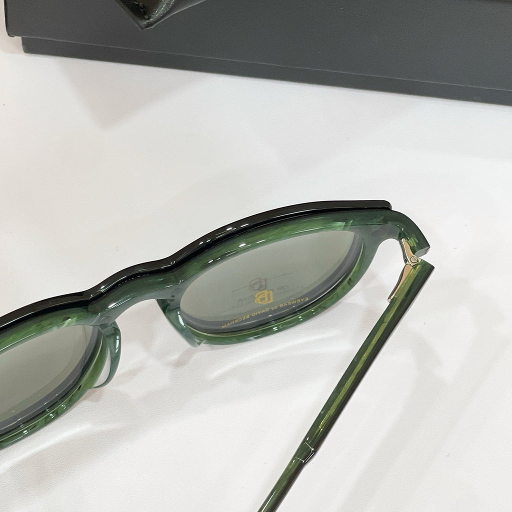 David Beckham DB 1018 Clip-On Eyeglass Frames product image 15, provided for visual reference and product detail review
