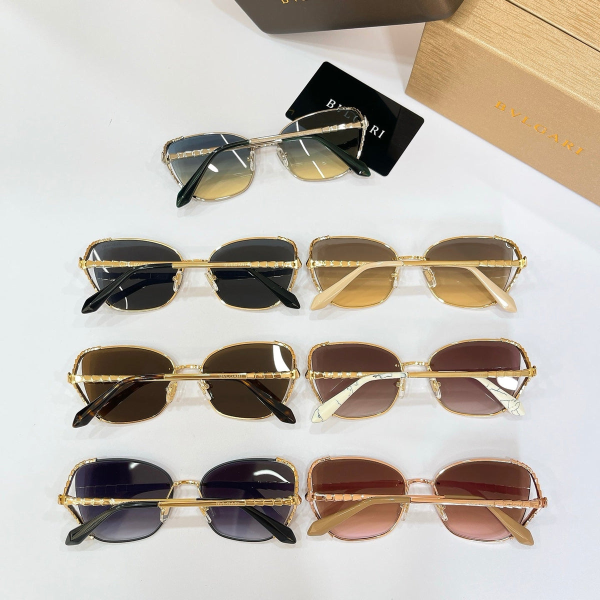 Bvlgari BV40081U Sunglasses product image 9, provided for visual reference and product detail review