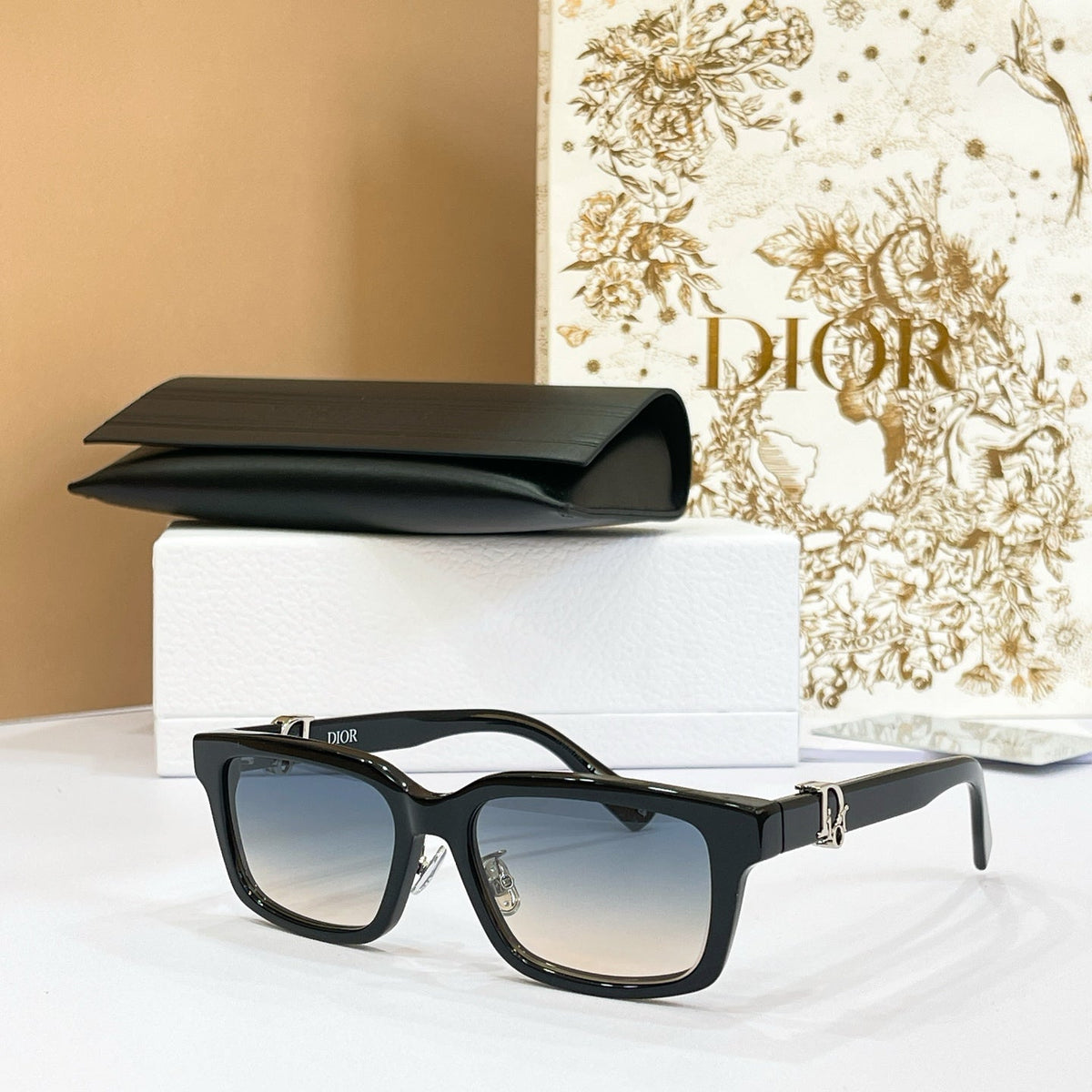 Dior Oblique S5F Sunglasses product image 3, provided for visual reference and product detail review
