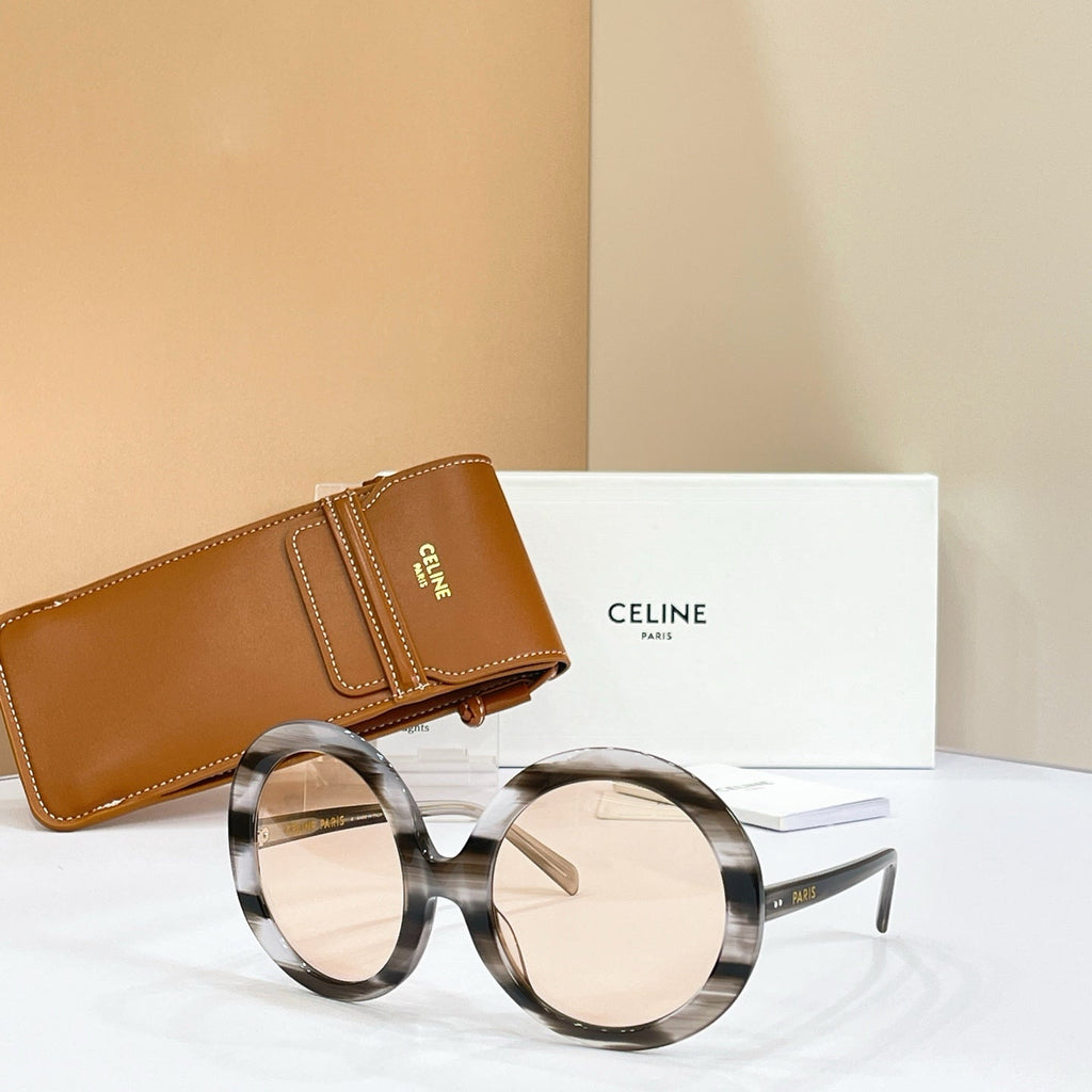 Celine CL40345I Sunglasses product image 2, provided for visual reference and product detail review