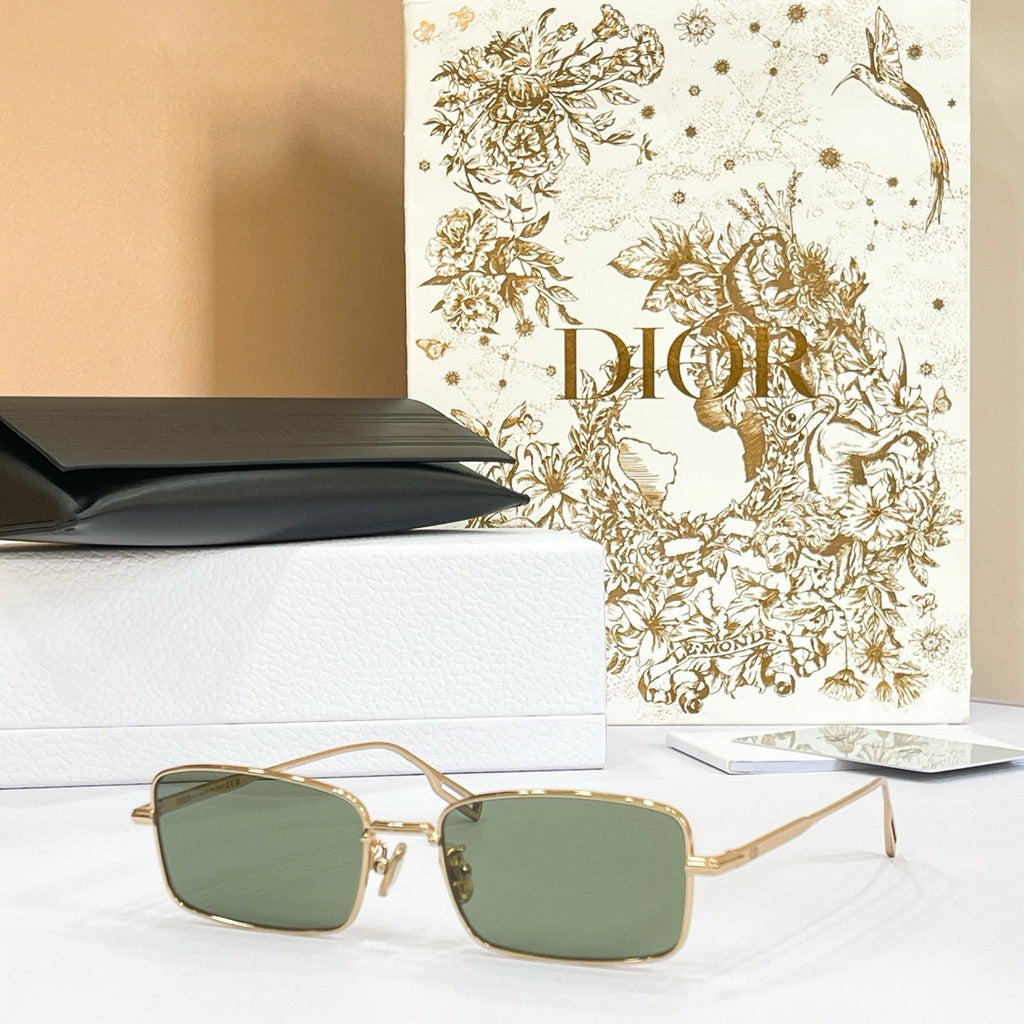 Dior DiorBlackSuit S21U Sunglasses product image 4, provided for visual reference and product detail review