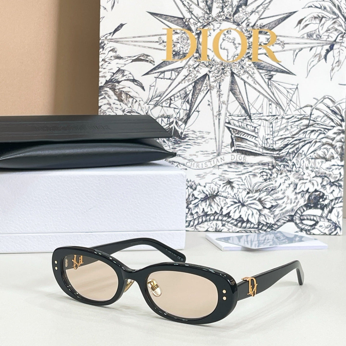 Dior Oblique B1F Sunglasses product image 1, provided for visual reference and product detail review
