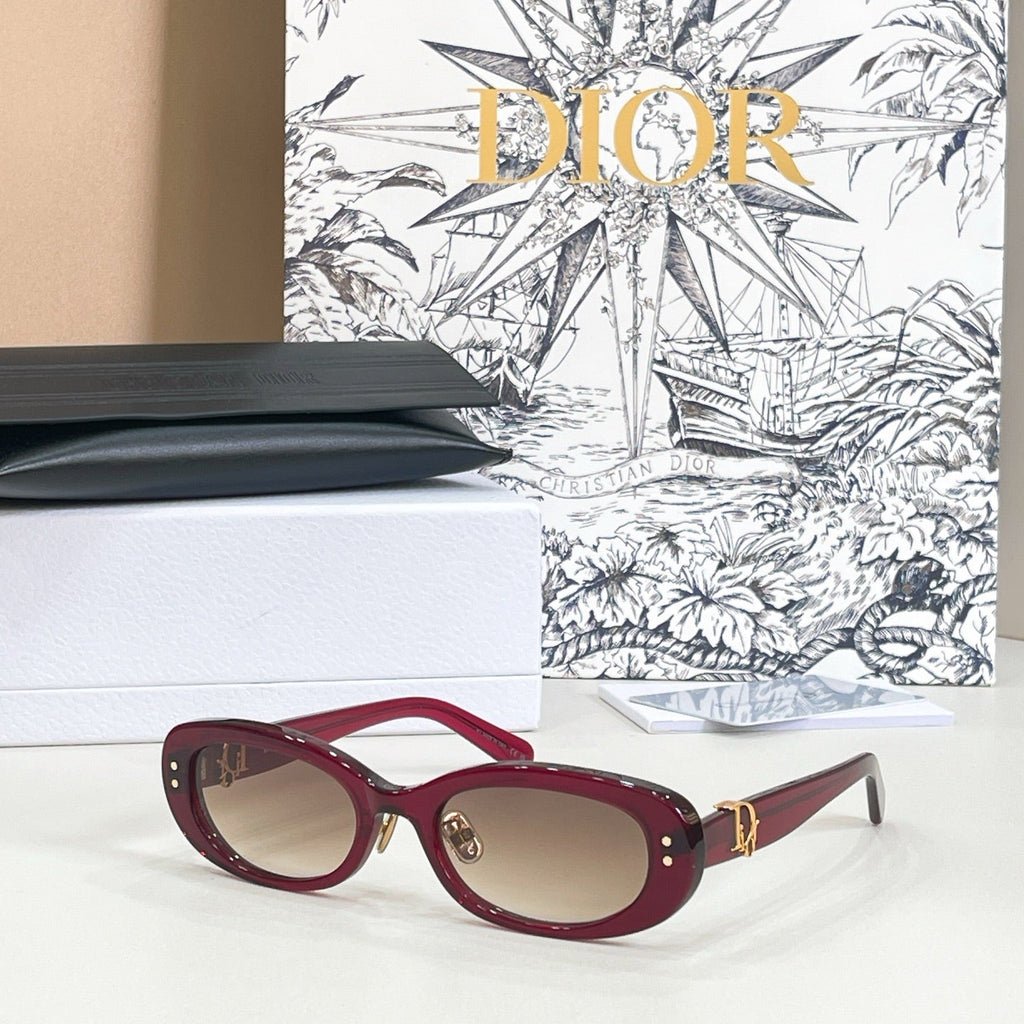 Dior Oblique B1F Sunglasses product image 2, provided for visual reference and product detail review
