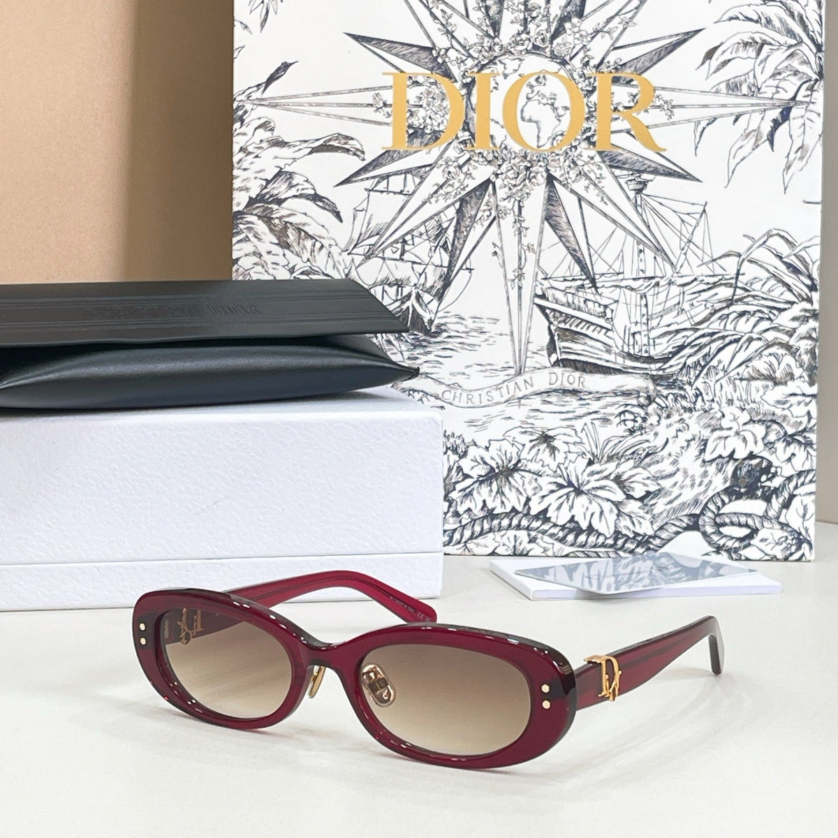 Dior Oblique B1F Sunglasses product image 2, provided for visual reference and product detail review