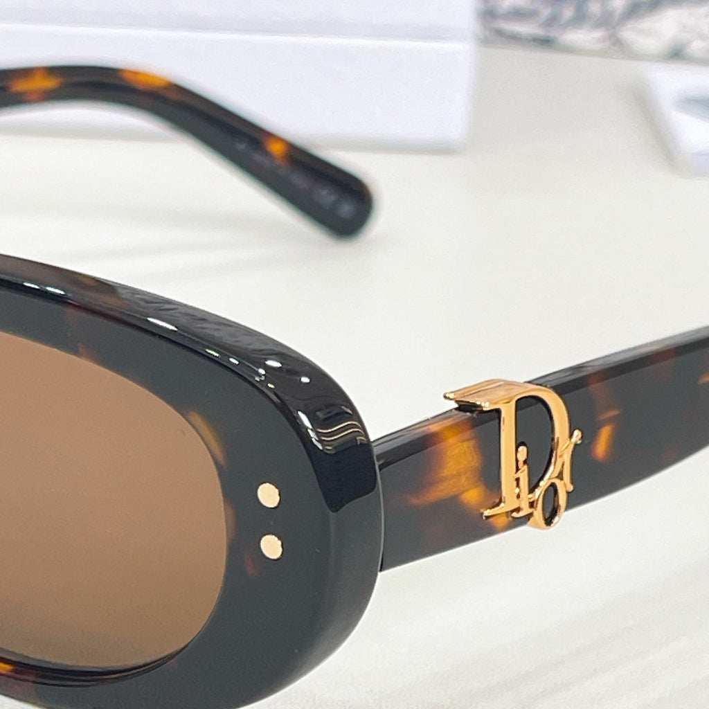 Dior Oblique B1F Sunglasses product image 9, provided for visual reference and product detail review