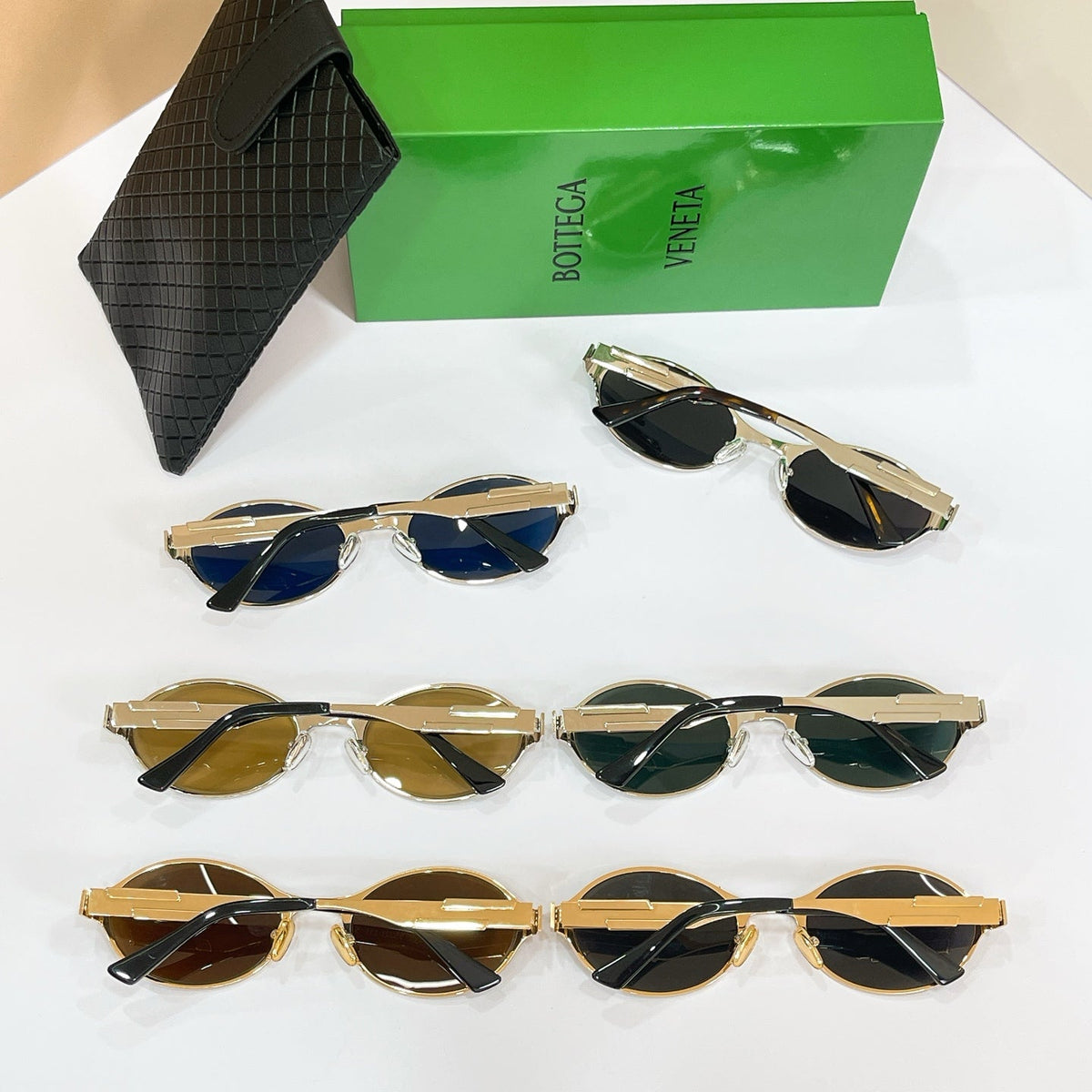 Bottega Veneta BV1456S Sunglasses product image 9, provided for visual reference and product detail review