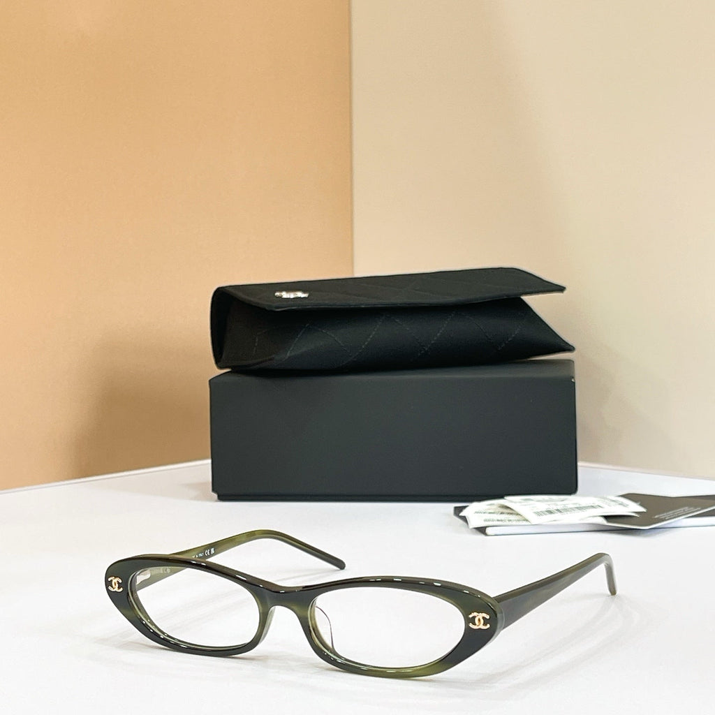 Chanel CH3025 Sunglasses product image 11, provided for visual reference and product detail review