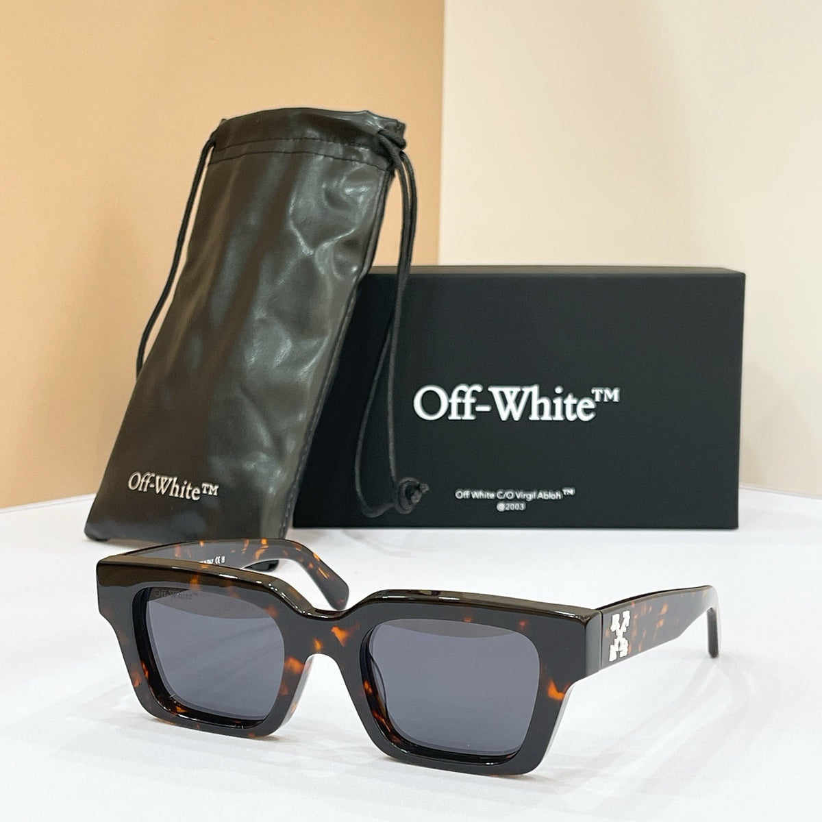 Off-White OERI1008 Eyeglass Frames product image 10, provided for visual reference and product detail review