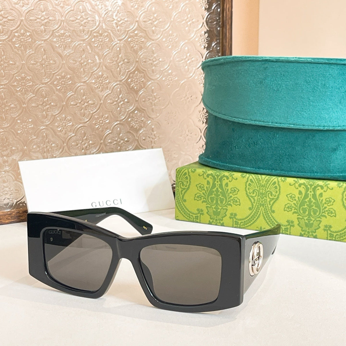 Gucci GG1842S Sunglasses product image 2, provided for visual reference and product detail review