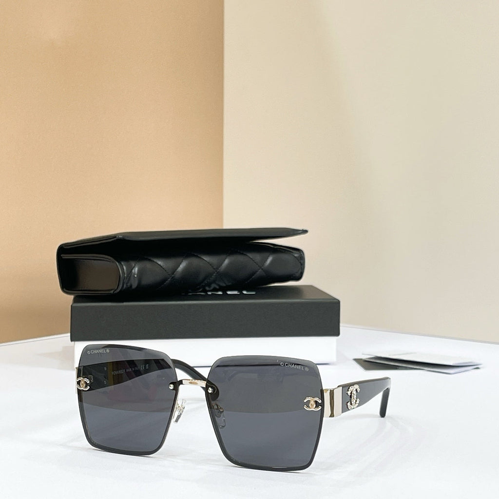 Chanel CH4598 Sunglasses product image 2, provided for visual reference and product detail review