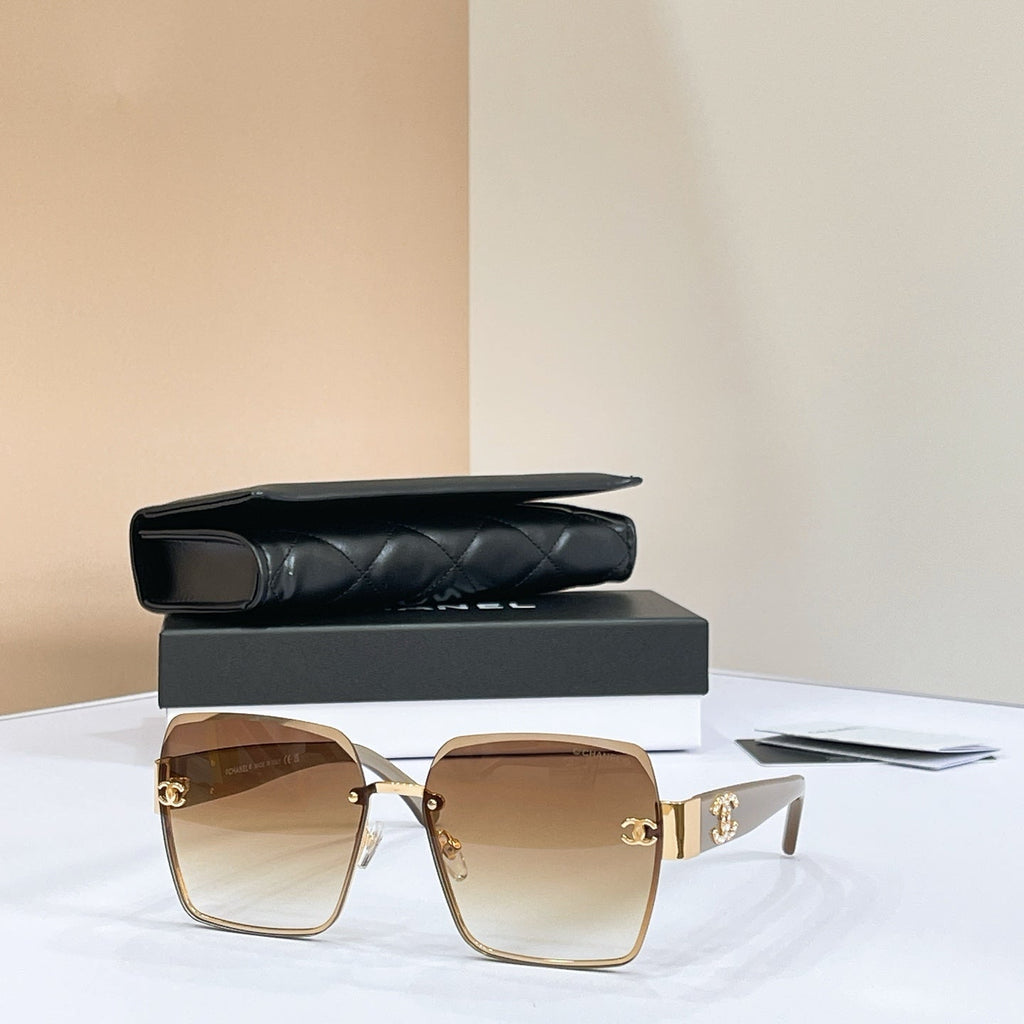 Chanel CH4598 Sunglasses product image 3, provided for visual reference and product detail review