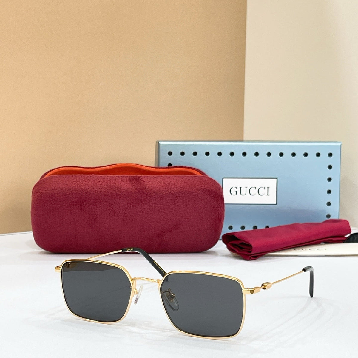 Gucci GG2296SK Sunglasses product image 4, provided for visual reference and product detail review