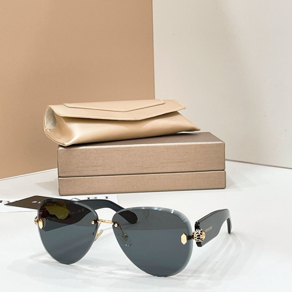 Bvlgari BV40075U Sunglasses product image 1, provided for visual reference and product detail review