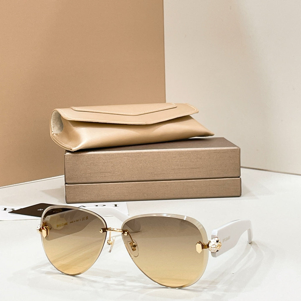 Bvlgari BV40075U Sunglasses product image 6, provided for visual reference and product detail review