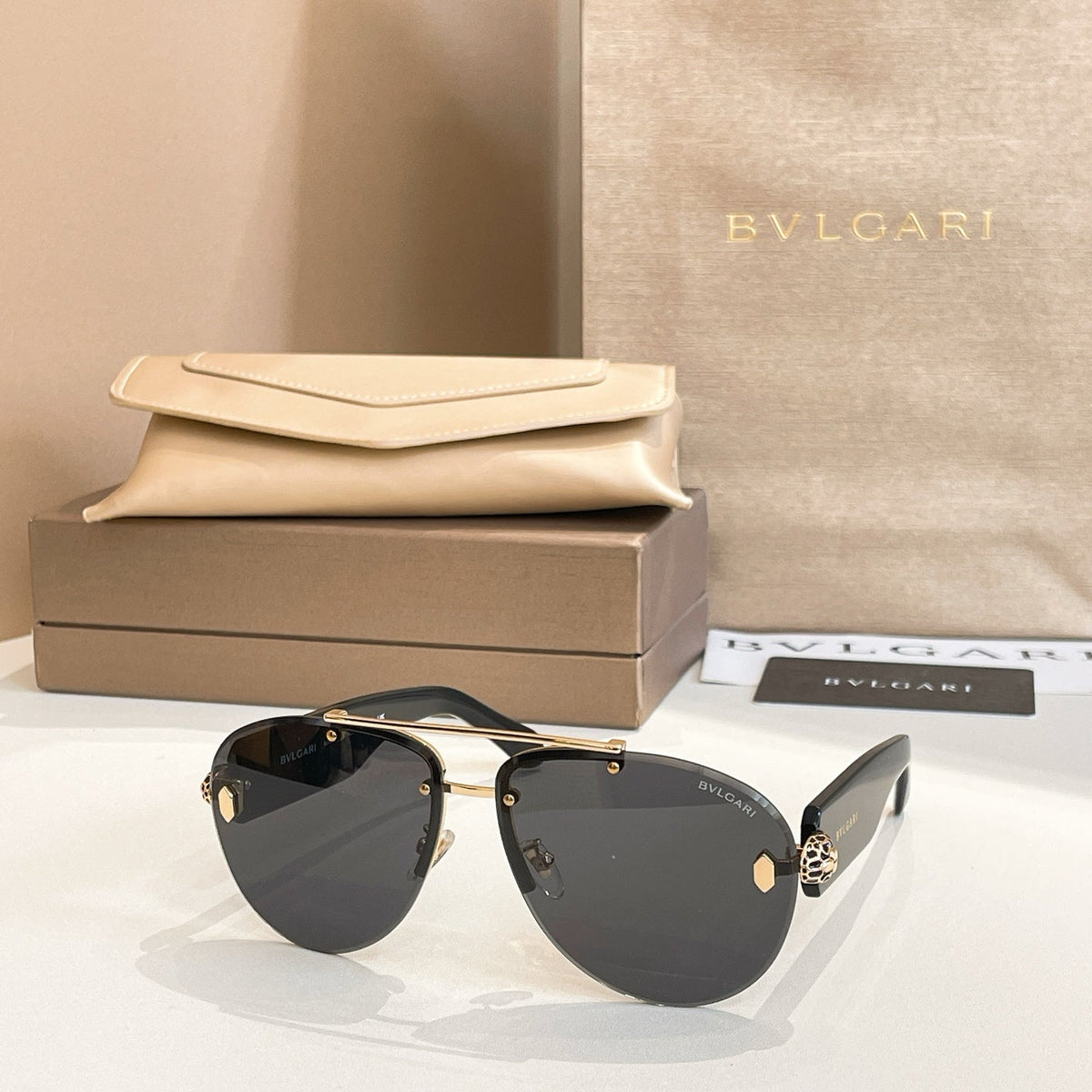 Bvlgari BV40091U Sunglasses product image 2, provided for visual reference and product detail review