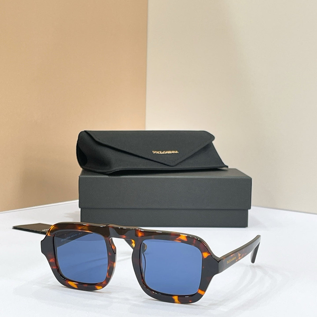 Dolce & Gabbana DG4553 Sunglasses product image 3, provided for visual reference and product detail review