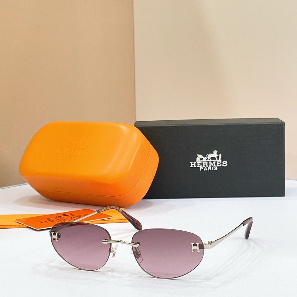 Hermes H8028 Sunglasses product image 7, provided for visual reference and product detail review