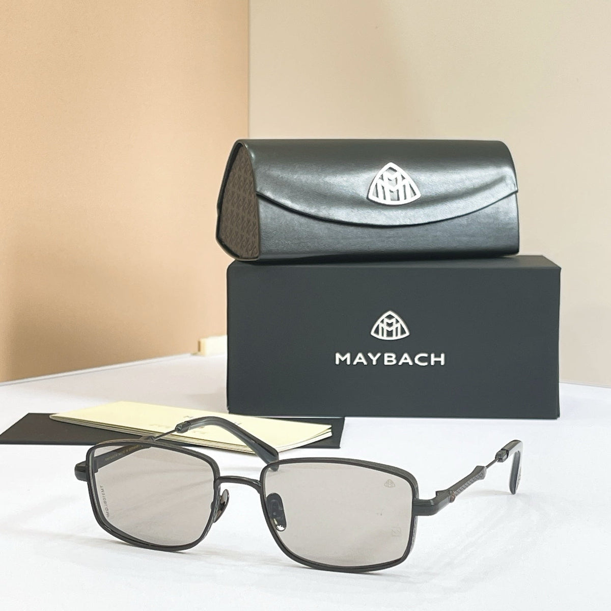 Maybach Z1979 Sunglasses product image 2, provided for visual reference and product detail review