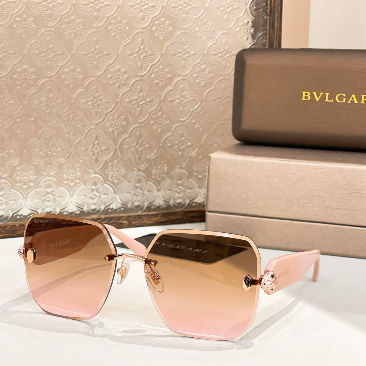 Bvlgari BV40009I Sunglasses product image 1, provided for visual reference and product detail review