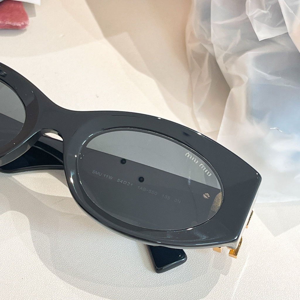 Miu Miu SMU 11W Sunglasses product image 7, provided for visual reference and product detail review