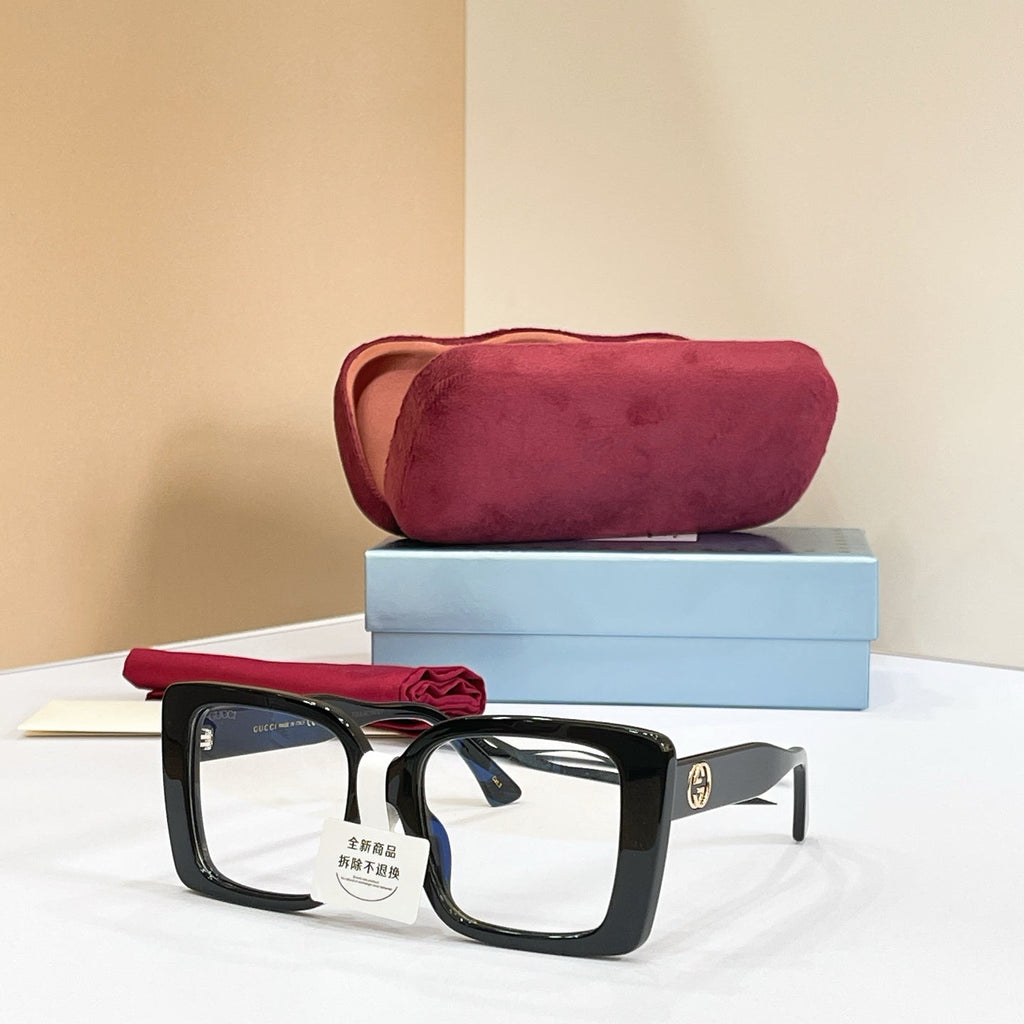 Gucci GG1861S Sunglasses product image 2, provided for visual reference and product detail review