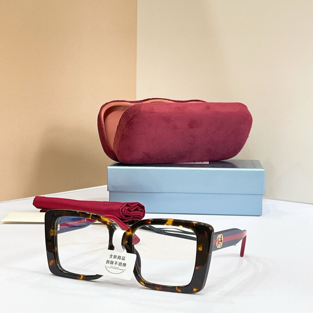 Gucci GG1861S Sunglasses product image 3, provided for visual reference and product detail review