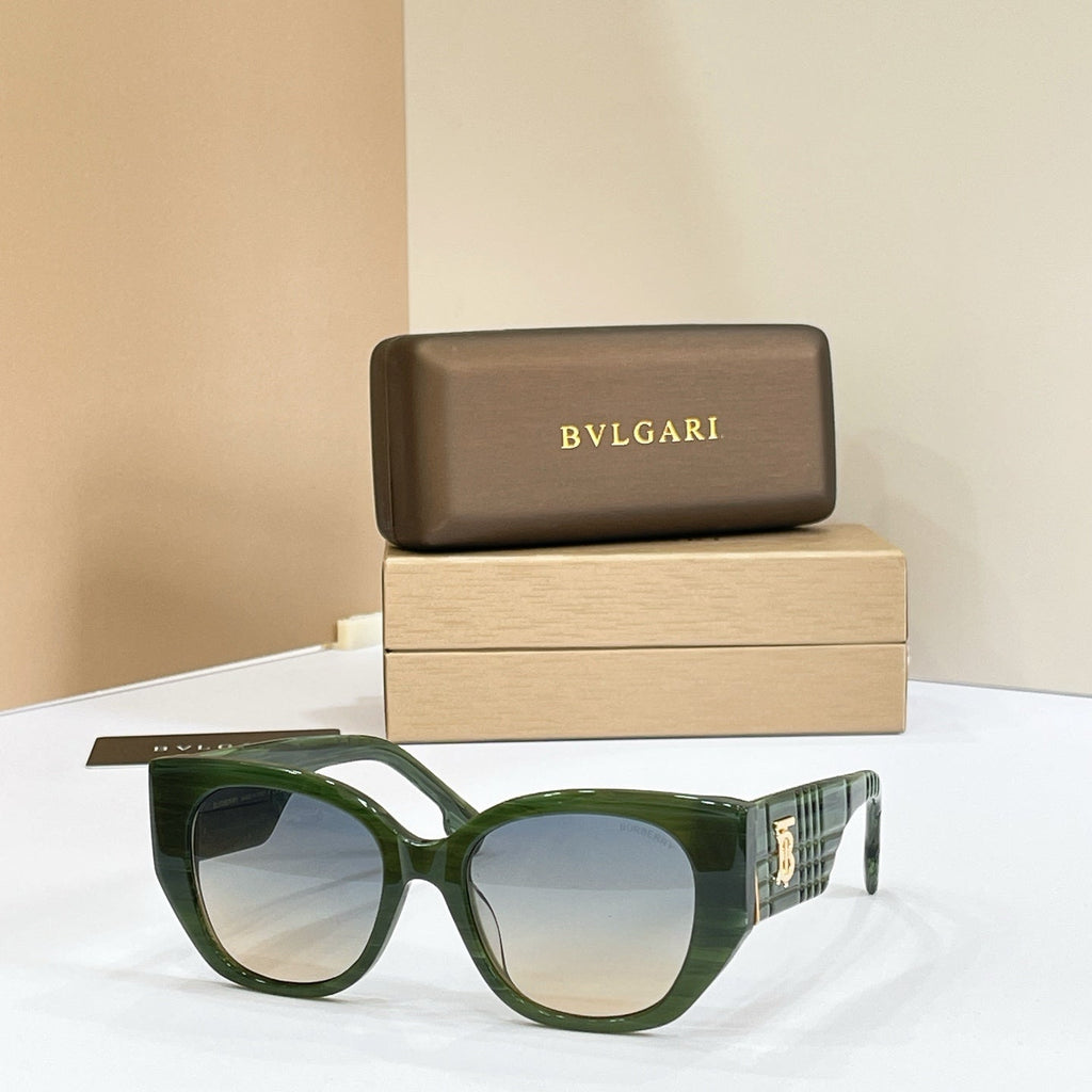 Burberry BE6020 Sunglasses product image 6, provided for visual reference and product detail review