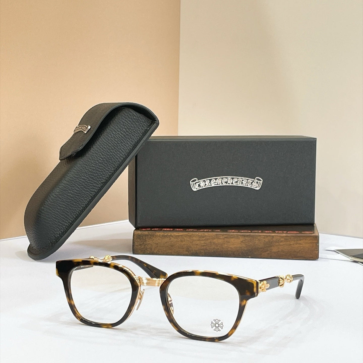 Chrome Hearts Duck Butter Sunglasses product image 11, provided for visual reference and product detail review