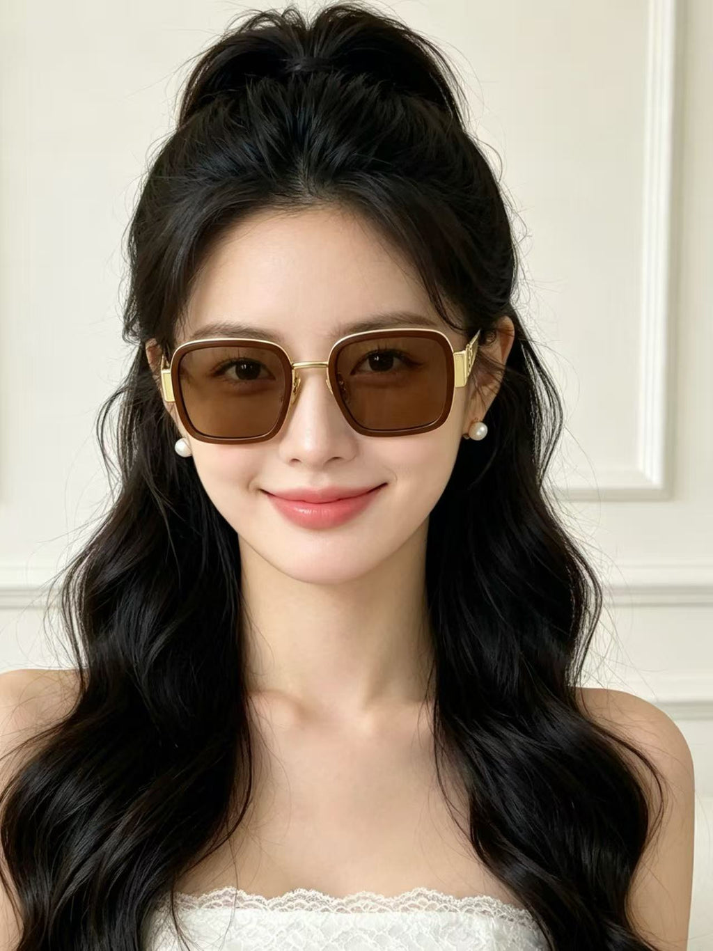 Celine CL40335F Sunglasses product image 15, provided for visual reference and product detail review