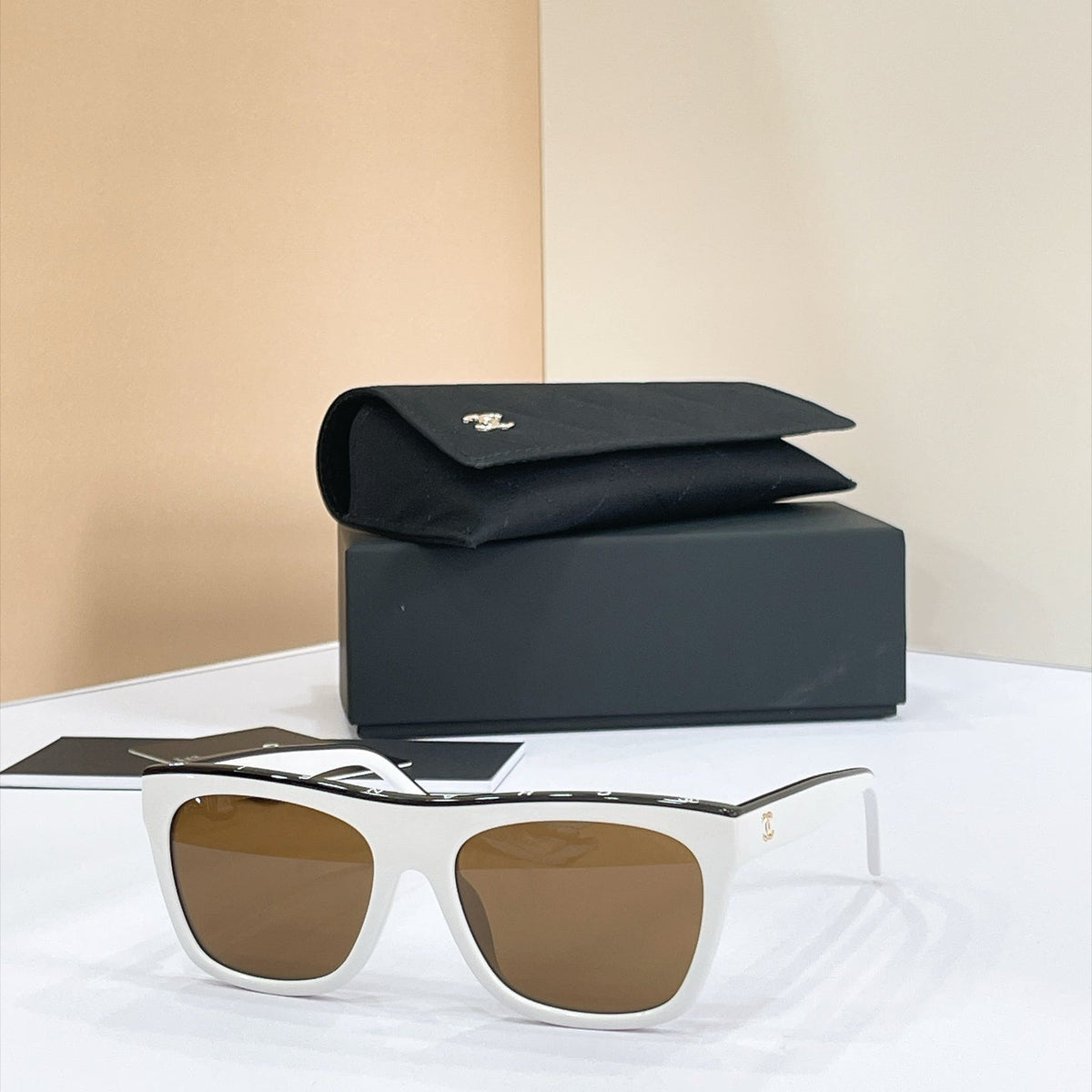 Chanel 5569 Sunglasses product image 3, provided for visual reference and product detail review