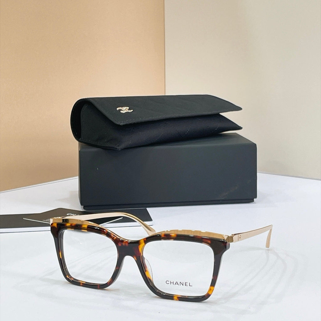 Chanel CH4301 Sunglasses product image 2, provided for visual reference and product detail review