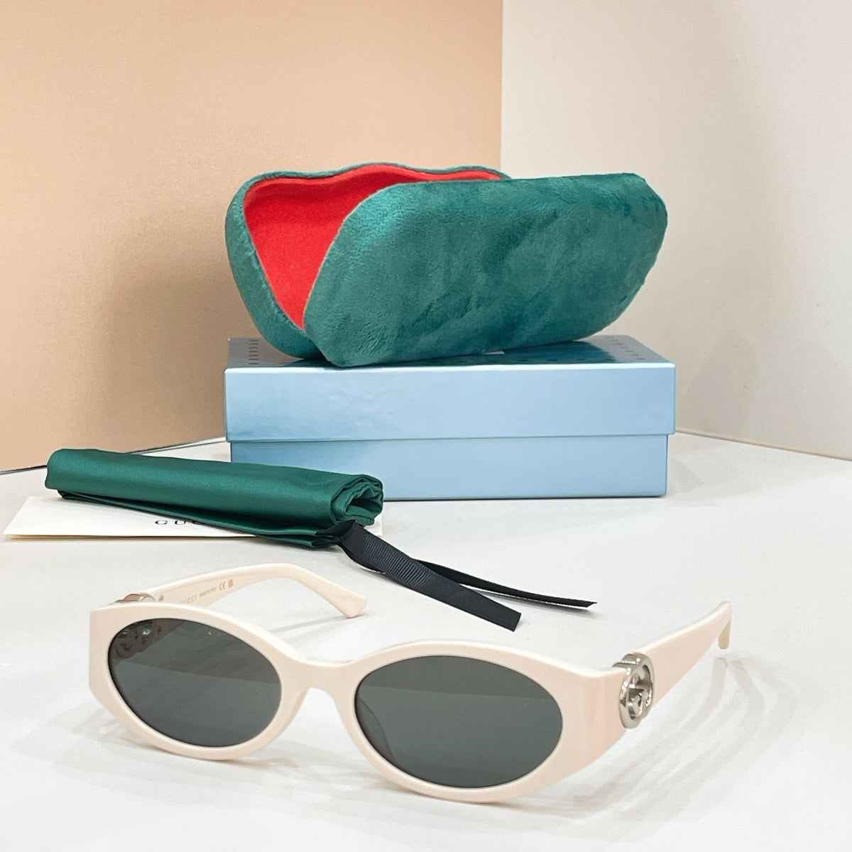 Gucci GG1662SA Sunglasses product image 6, provided for visual reference and product detail review