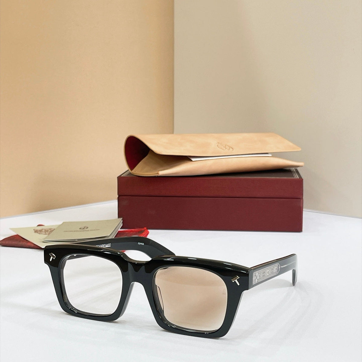 Jacques Marie Mage Quentin Sunglasses product image 1, provided for visual reference and product detail review