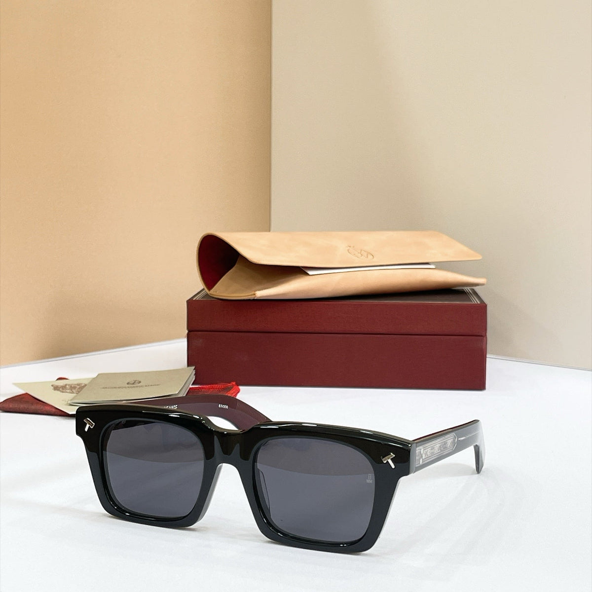 Jacques Marie Mage Quentin Sunglasses product image 9, provided for visual reference and product detail review
