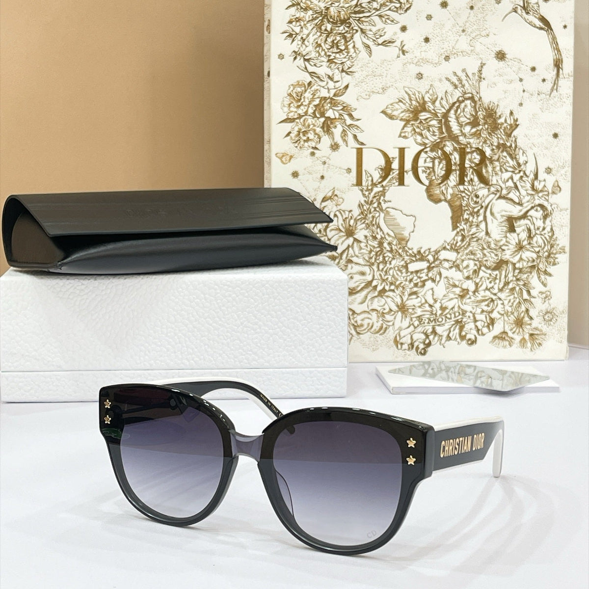 Dior Pacific B2I Sunglasses product image 2, provided for visual reference and product detail review