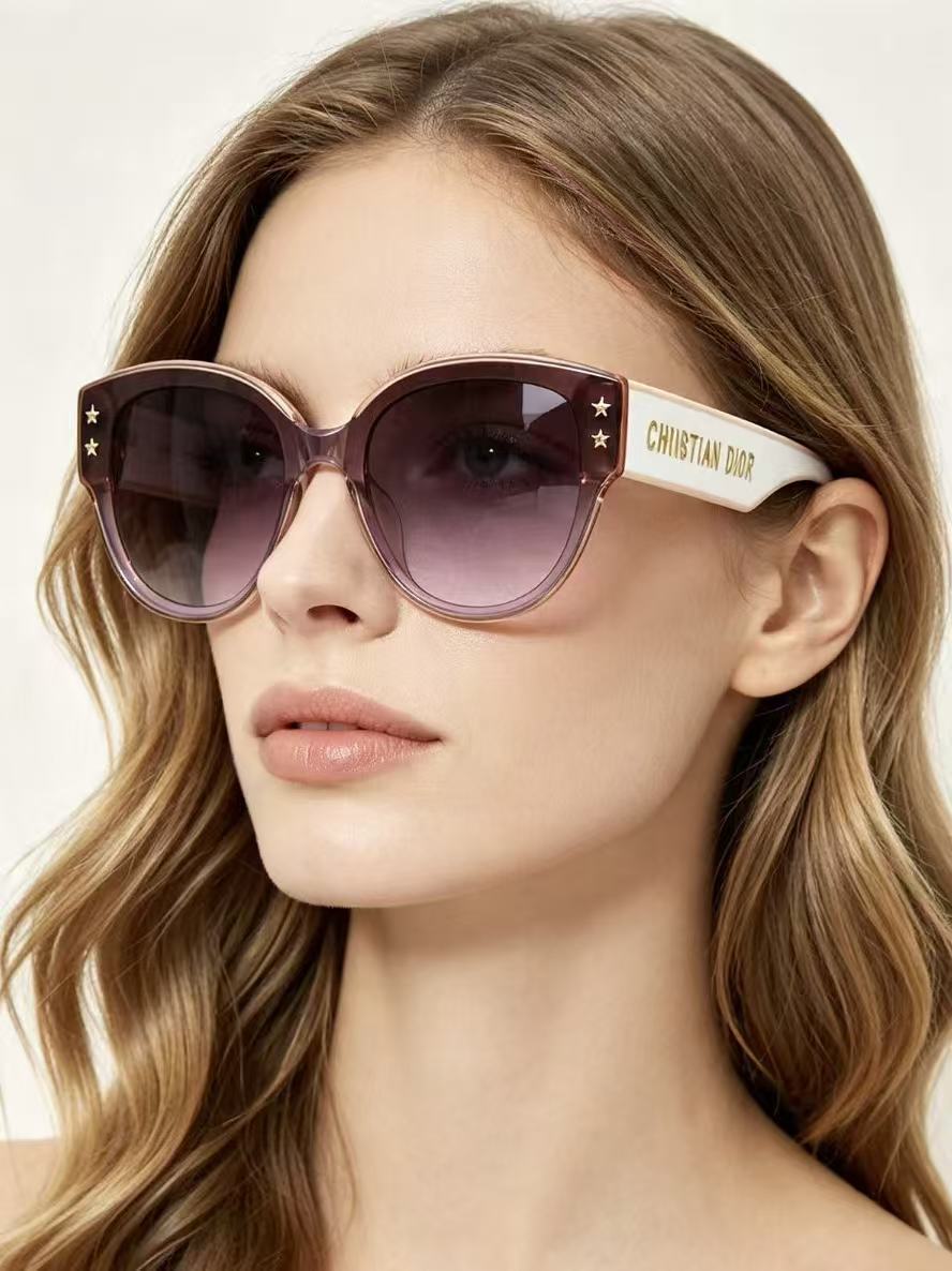 Dior Pacific B2I Sunglasses product image 14, provided for visual reference and product detail review