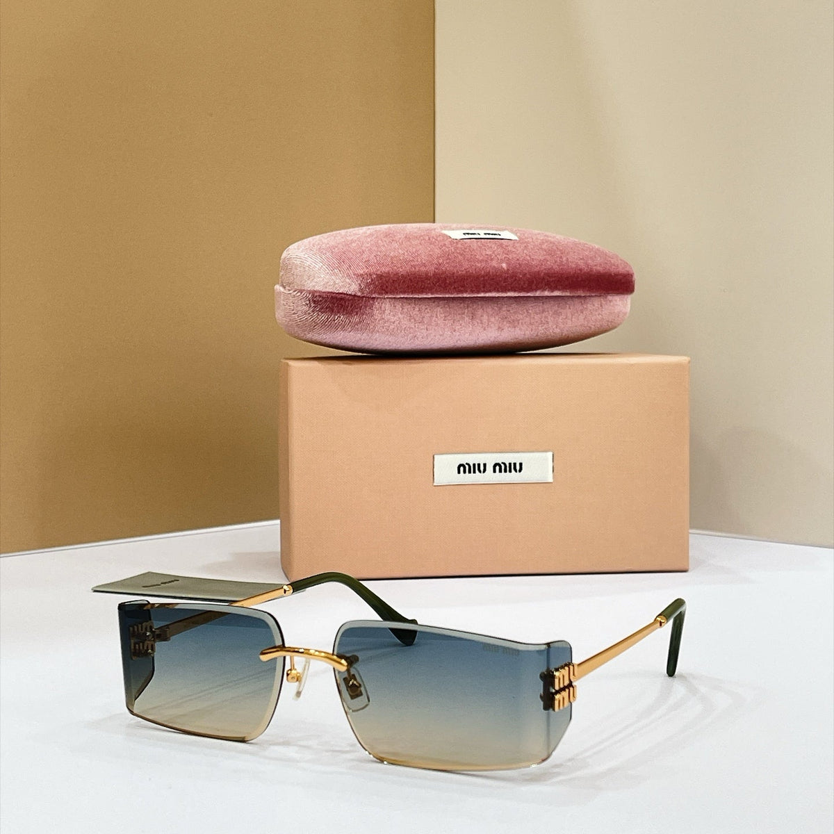 Miu Miu MU 177AV Sunglasses product image 2, provided for visual reference and product detail review