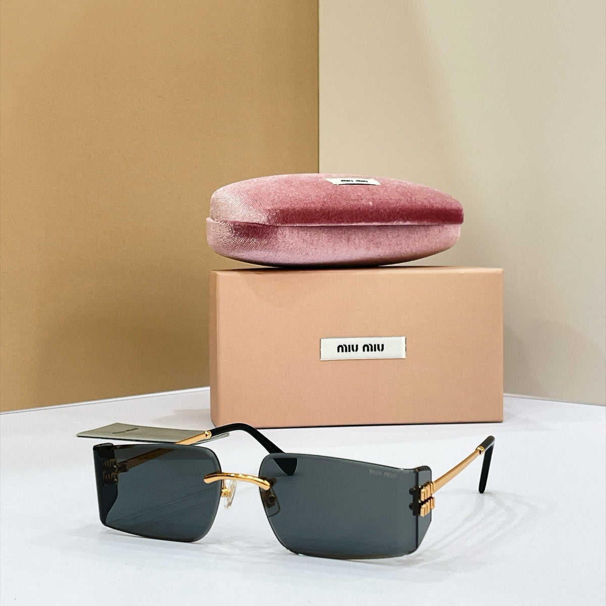 Miu Miu MU 177AV Sunglasses product image 3, provided for visual reference and product detail review